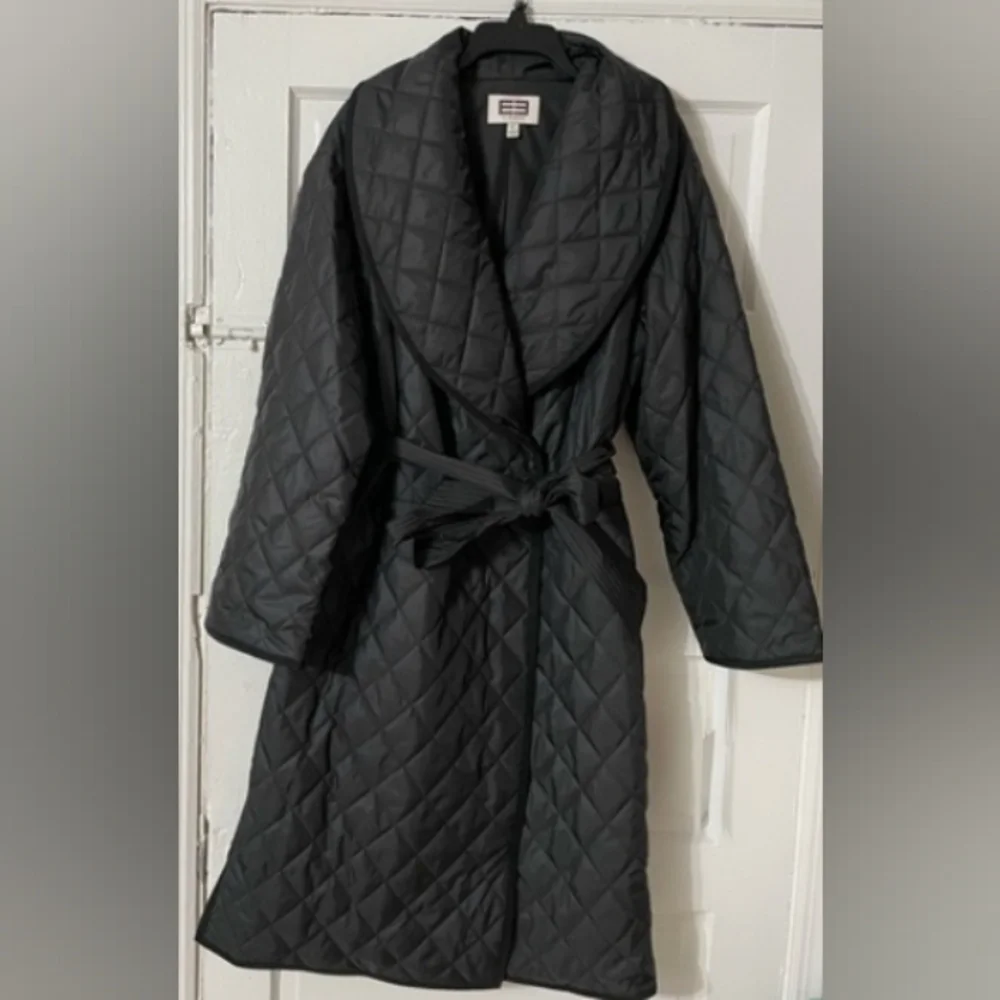 Etcetera Long Quilted Diamond Coat Size Large